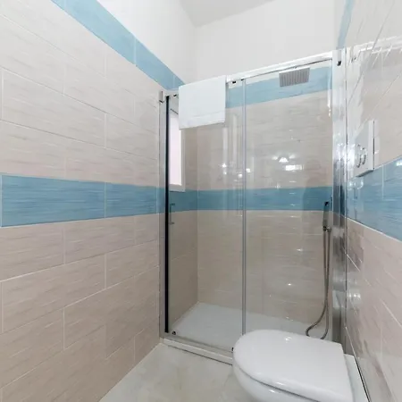 Διαμέρισμα Villari 48 - 1 *