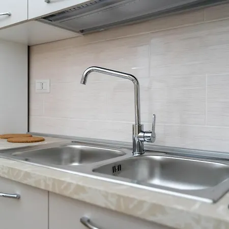 Villari 48 - 1 נאפולי